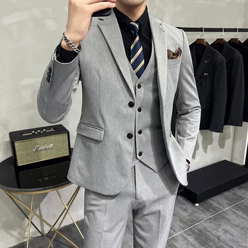 2023 Mados nauji vyriški laisvalaikio boutique verslo vientisos spalvos plonas vestuvių kostiumas / vyriški dryžuotas 3 Vnt sportiniai švarkai (bleizeriai) striukė, kelnės, liemenė